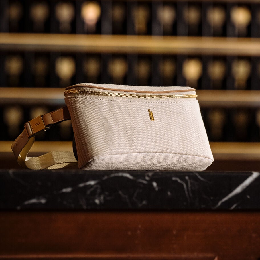 Reserve Waist Bag in the color Ecru. image number 6