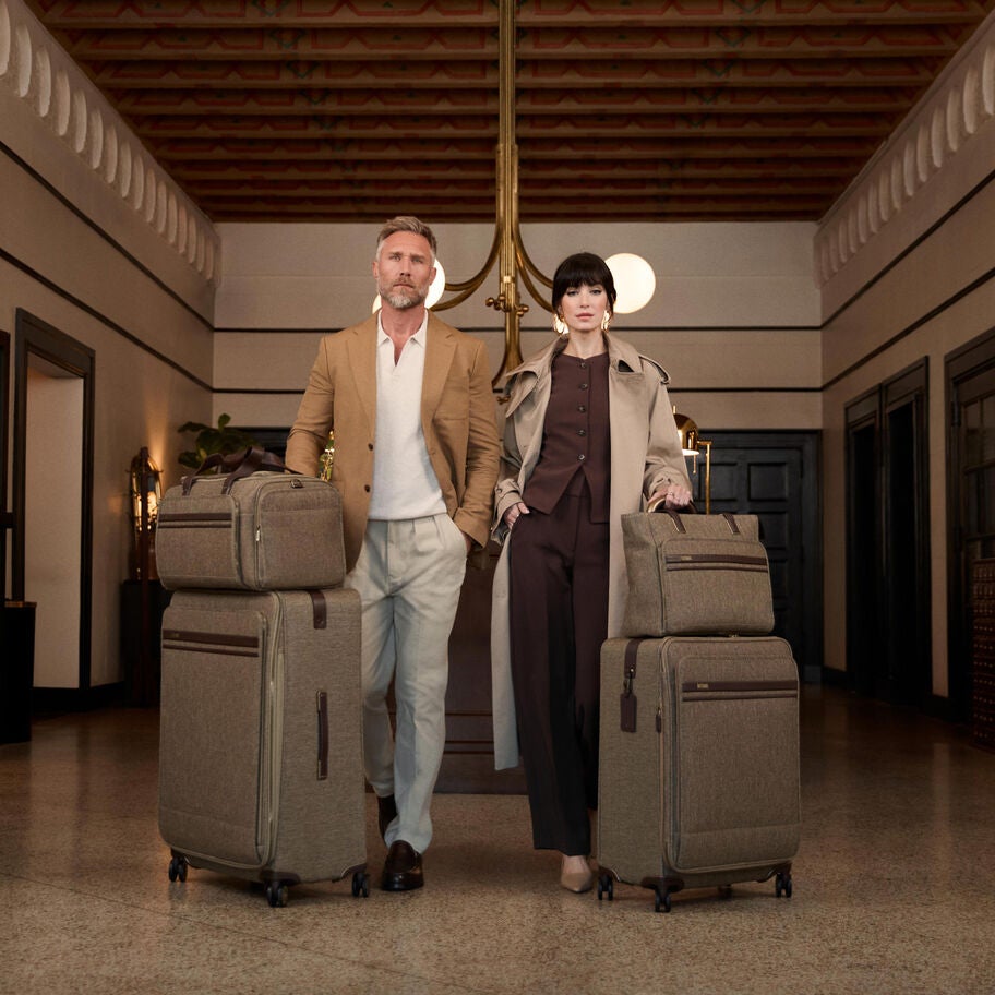 Tweed Travel Duffel in the color Tweed/Natural Leather. image number 8