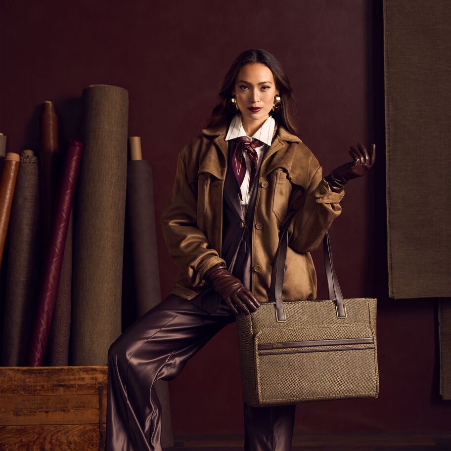 Tweed Carryall Tote in the color Tweed/Natural Leather. image number 1