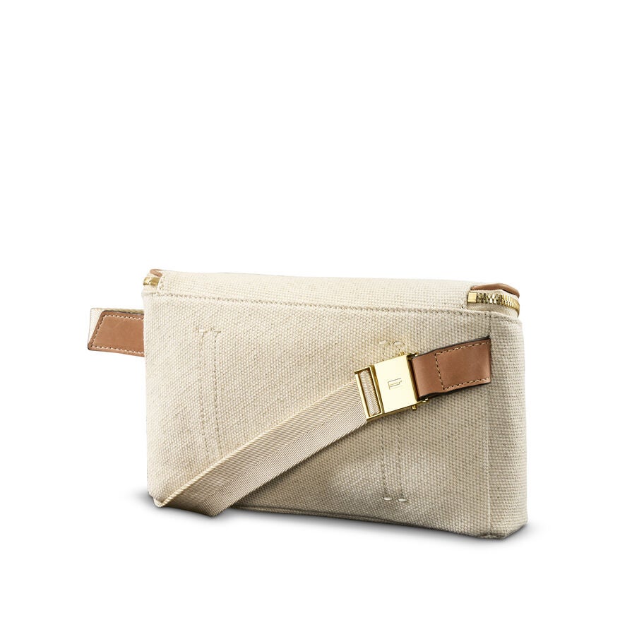Reserve Waist Bag in the color Ecru. image number 4
