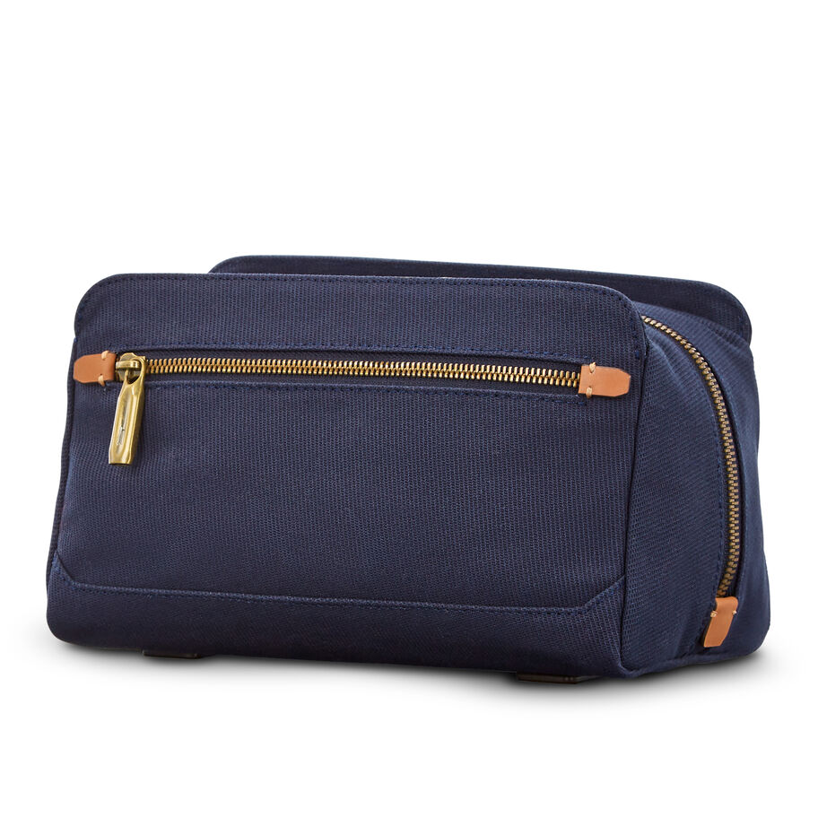 Reserve Travel Kit in the color Midnight Navy. image number 2