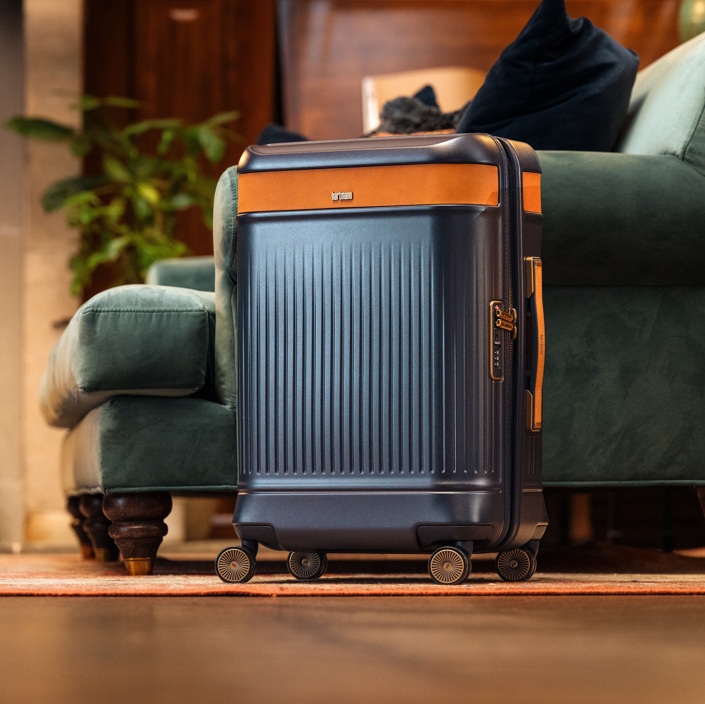 Reserve Carry-On Luggage: Strength & Sophistication | Hartmann