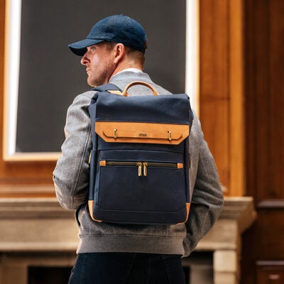 Reserve Backpack in the color Oak.