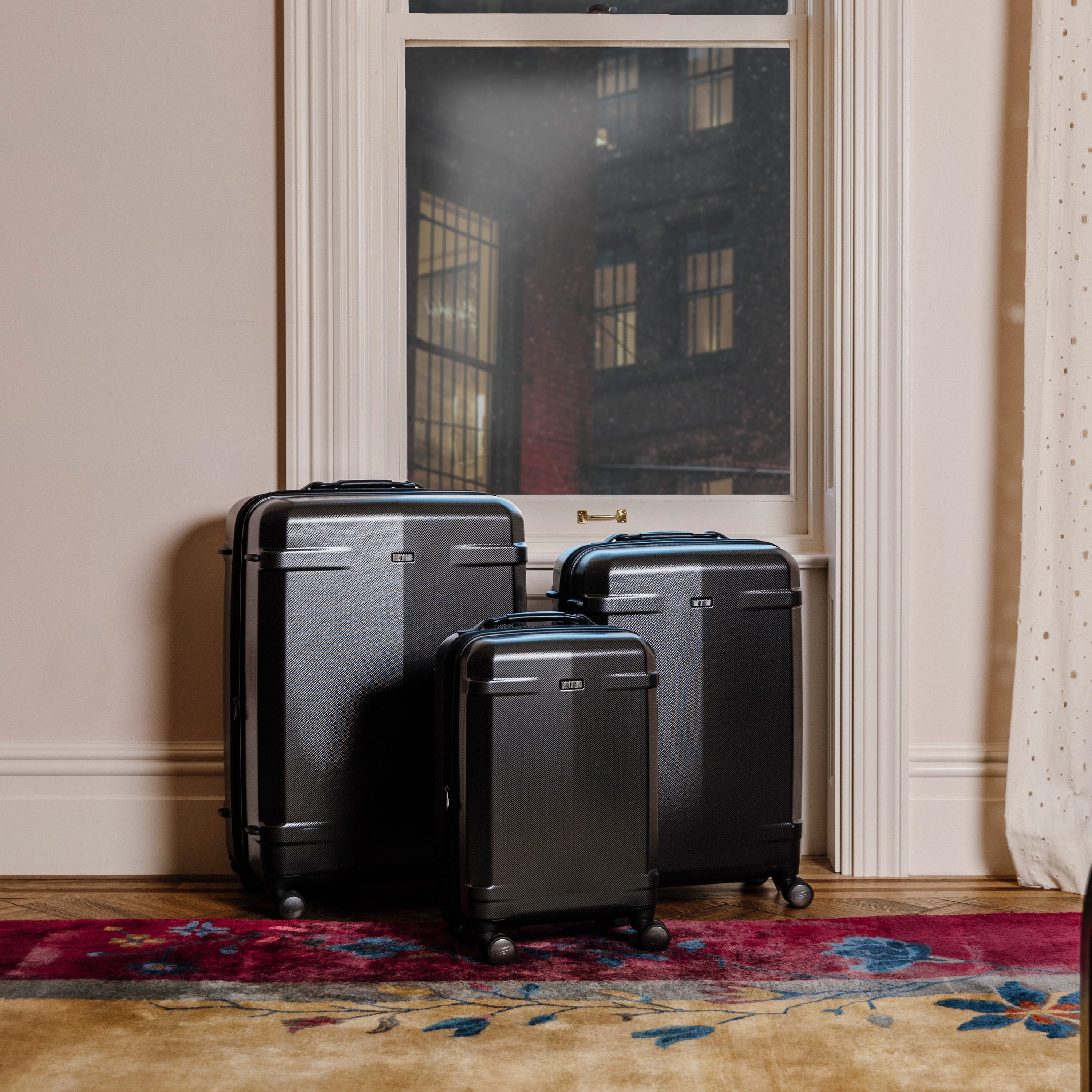 Century Deluxe Extended Journey—Refined Checked Luggage Hartmann