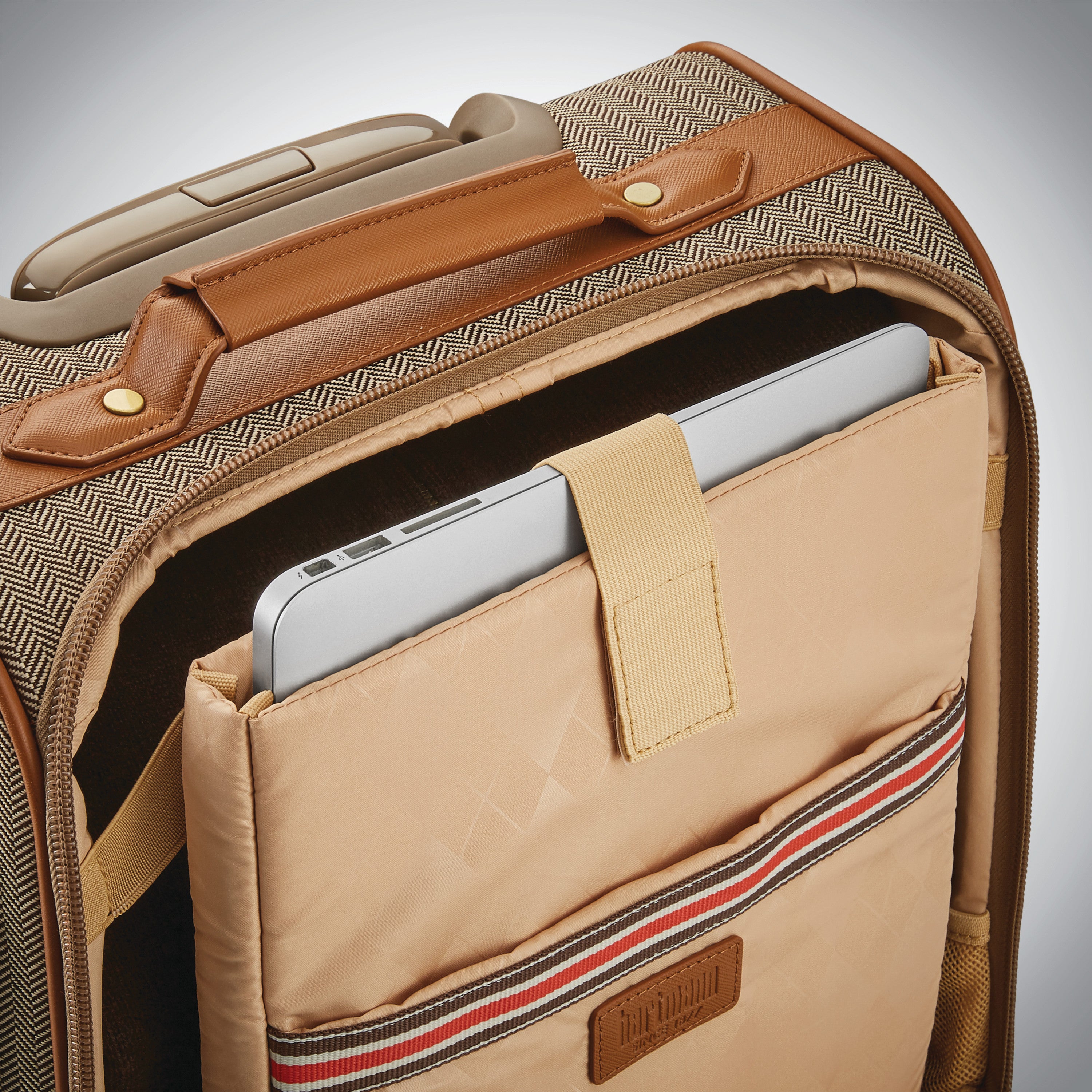 Hartmann herringbone deluxe underseat carry on spinner outlet